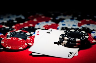 kim hongkong mobile app interface showing live-dealer tables and sportsbook markets
