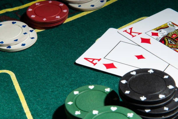 Taiwan Pools table interface showing Dragon Tiger betting zones and payout table